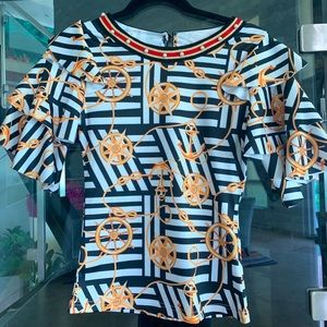 Gourgeous Marine Top